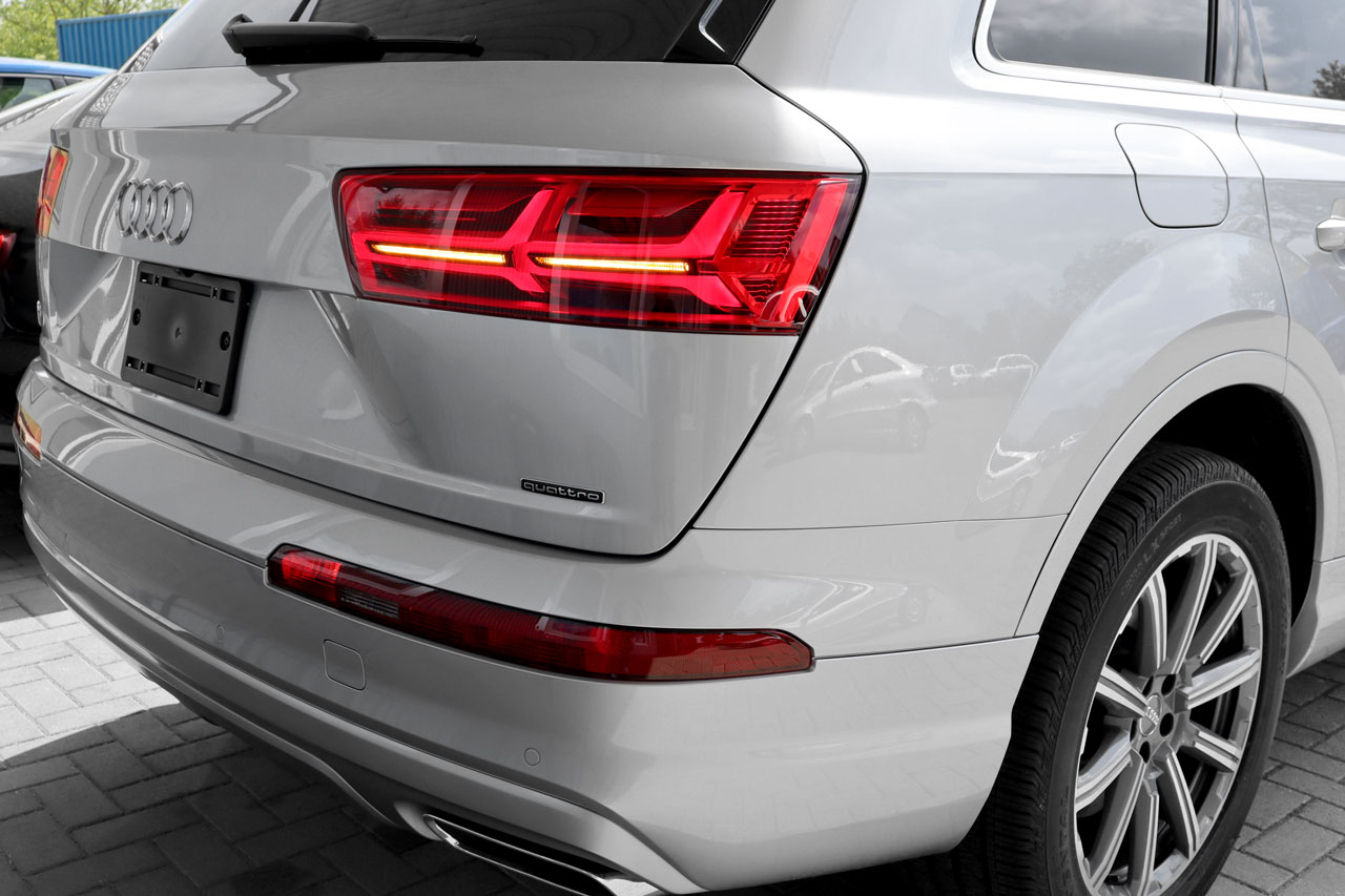 LED taillights US to EU cable set & coding dongle for Audi Q7 4M
