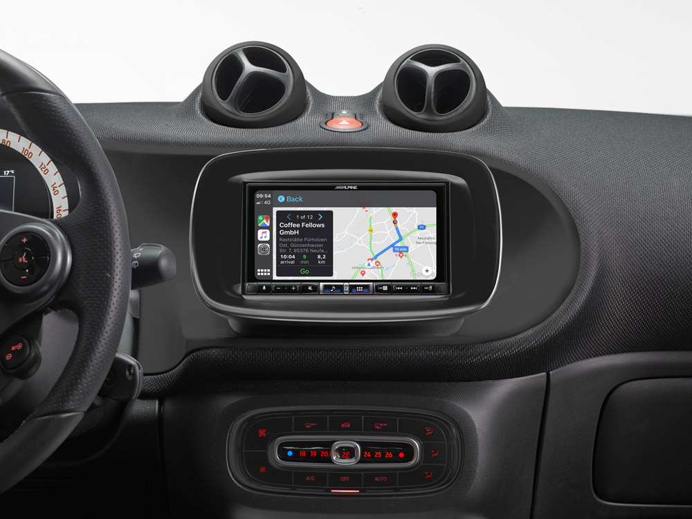 Digital-Media-Station 7 Zoll Touchscreen, DAB+, Apple CarPlay Wireless, Android Auto für Smart 453