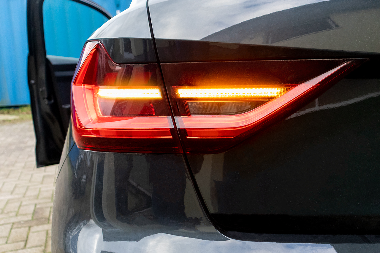 Komplett-Set S1 LED-Heckleuchten mit dynamischen Blinker für Audi A1 GB