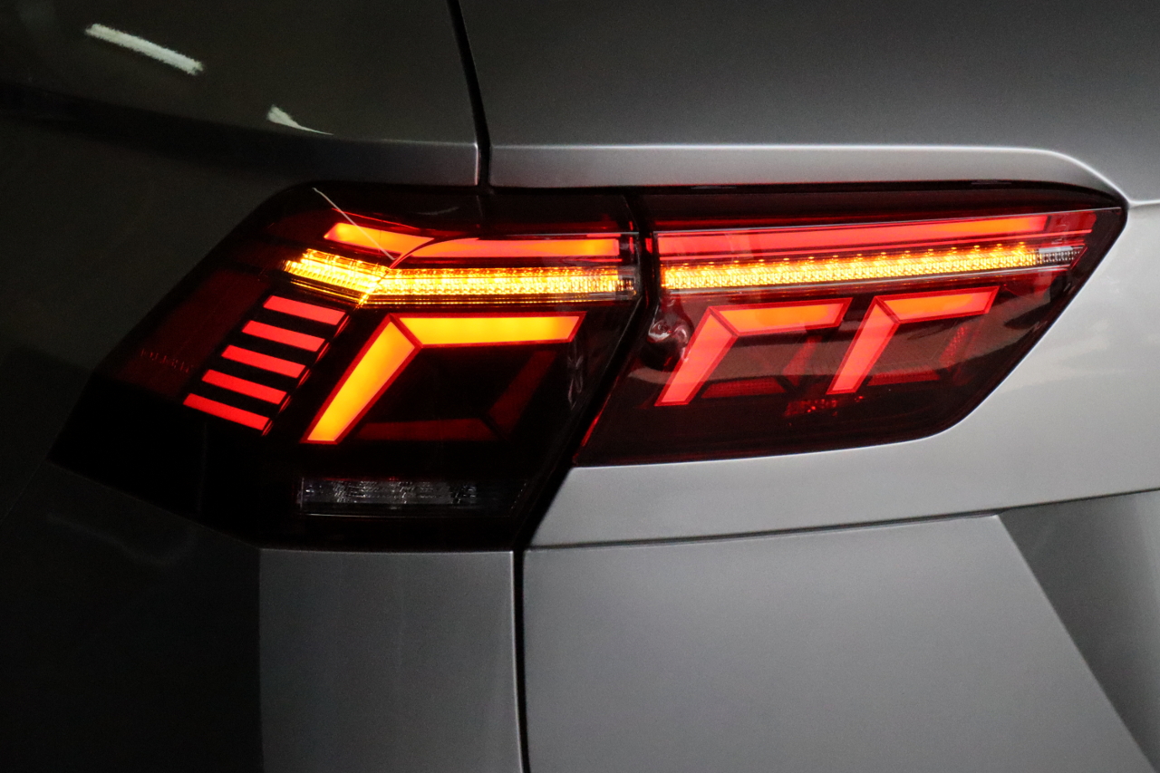 Komplettset IQ Facelift LED-Heckleuchten für VW Tiguan BW2 mit dynamischen Blinker