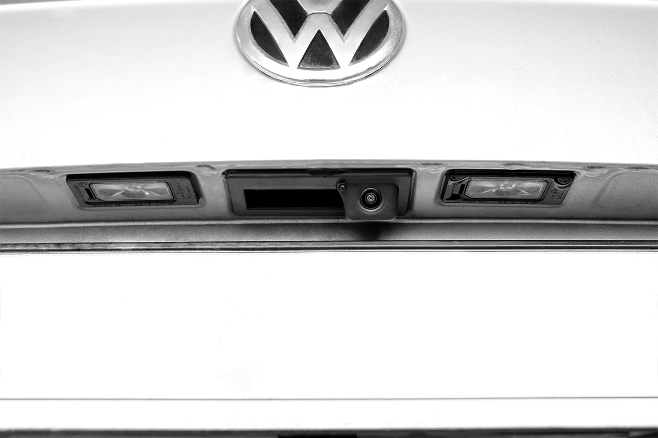 Rear view camera retrofit for VW Tiguan AD1, AX1
