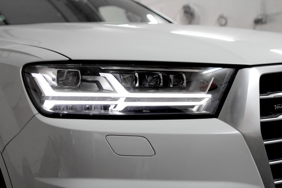 LED Matrix Headlights LED DRL for Audi Q7 4M