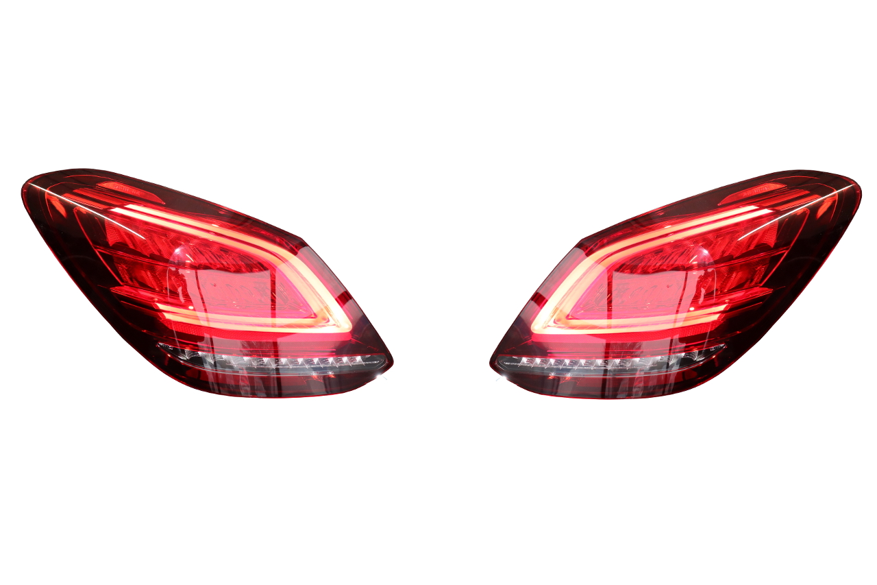 Komplettset LED Facelift Mopf Rückleuchten für Mercedes Benz C-Klasse W205 Limousine