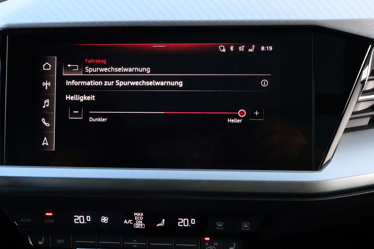 Spurwechselassistent inkl. Ausparkassistent für Audi Q4 F4