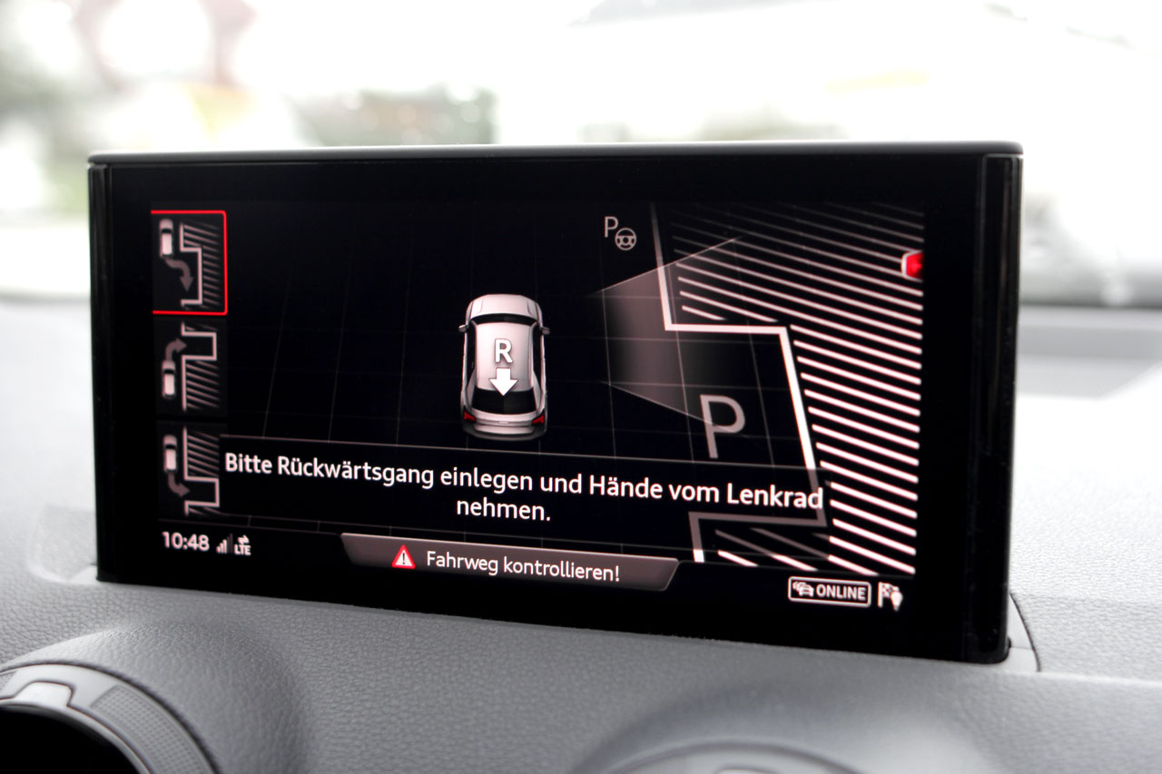 Komplett-Set Parklenkassistent PLA für Audi Q2 GA - Einparkhilfe vorhanden