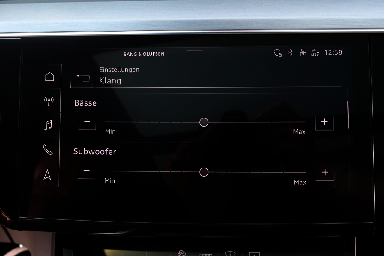 Complete set B&O Soundsystem Premium for Audi e-tron GE