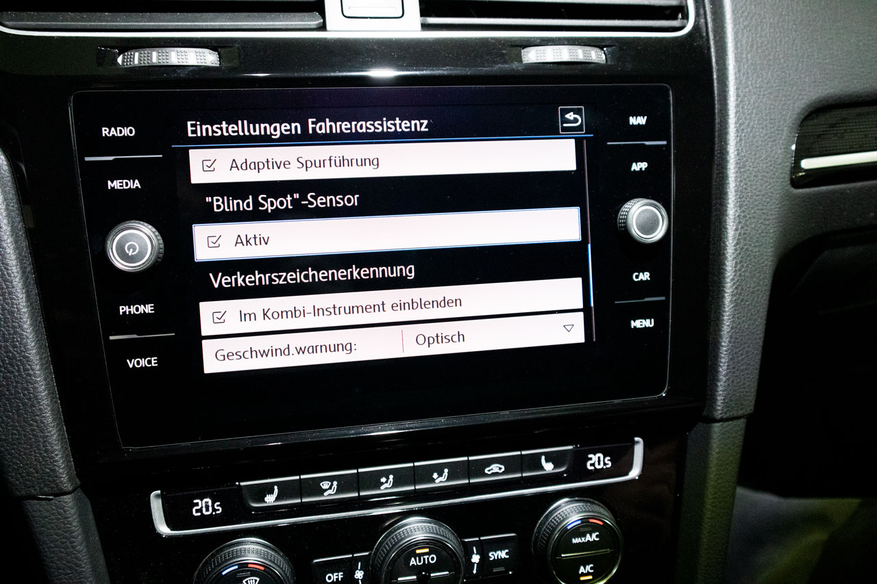 Blind Spot-Sensor inkl. Ausparkassistent für VW Golf 7