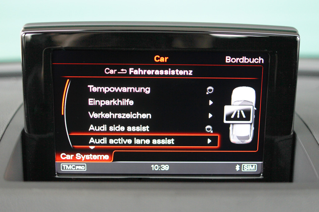 Active Lane Assist incl. traffic sign recognition for Audi Q3 8U