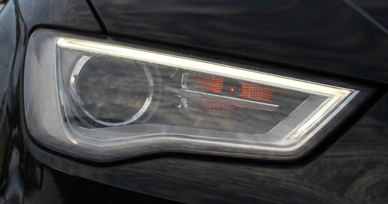 Komplettset Bi-Xenonscheinwerfer mit LED TFL für Audi A3 8V