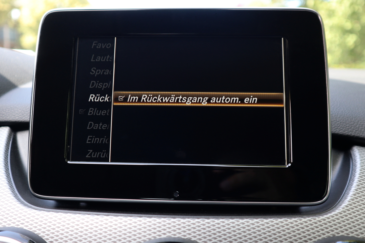 Komplettset Rückfahrkamera Code 218 für Mercedes Benz B-Klasse W246