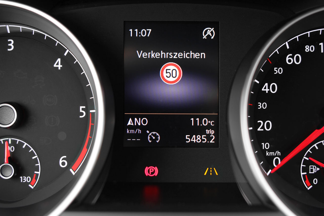 Coding dongle traffic sign recognition for VW, Audi, Skoda, Seat