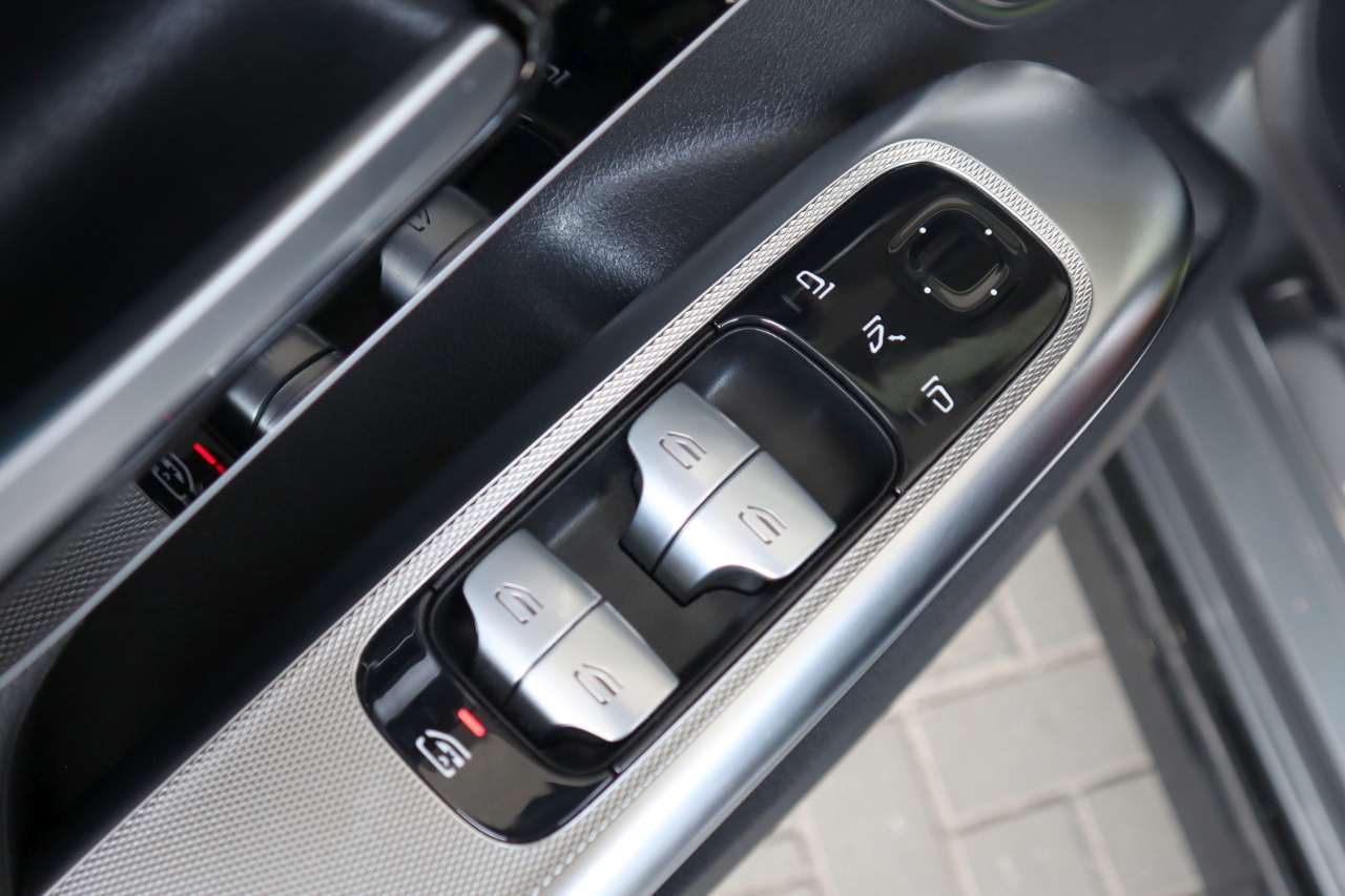 Complete set el. folding exterior mirrors code 500 for Mercedes Benz EQE-Class V295