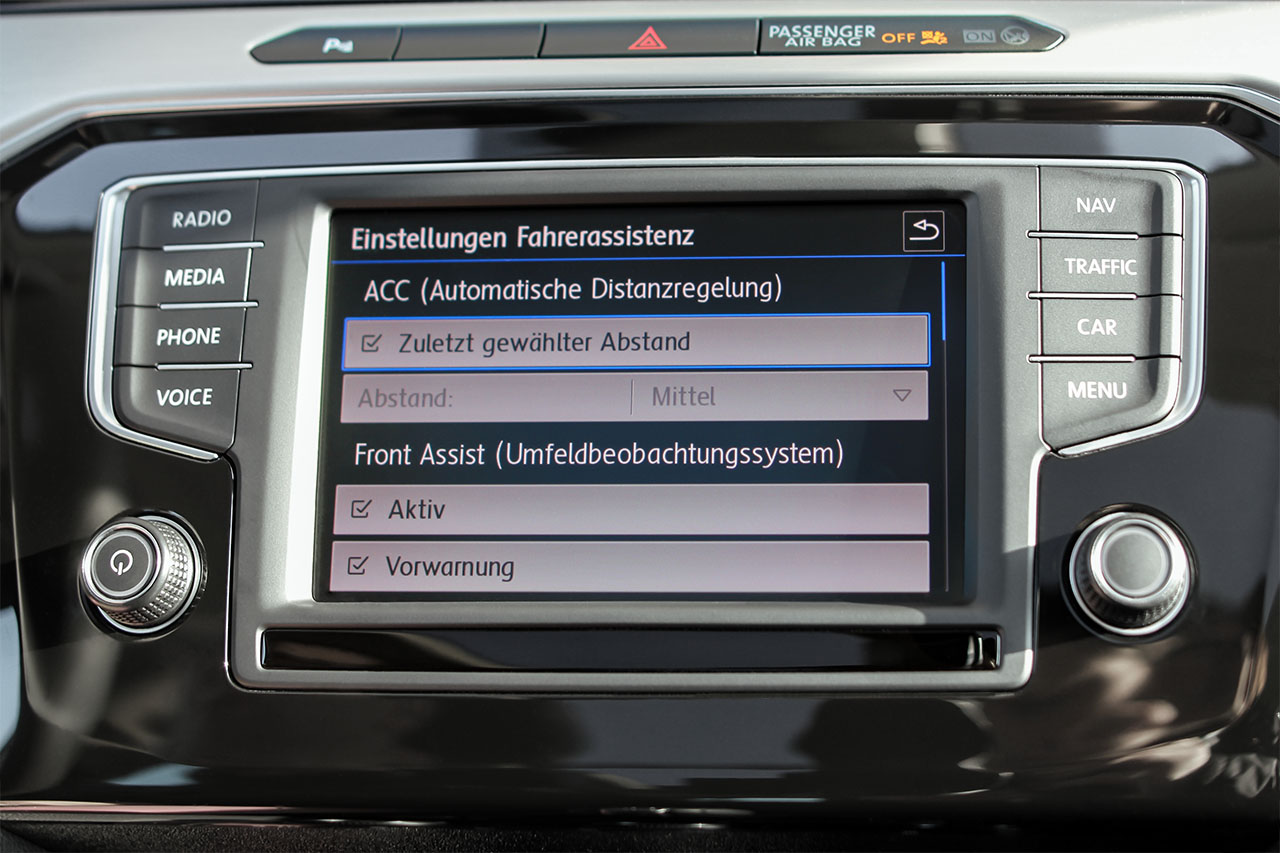 Adaptive Cruise Control (ACC) for VW Passat B8